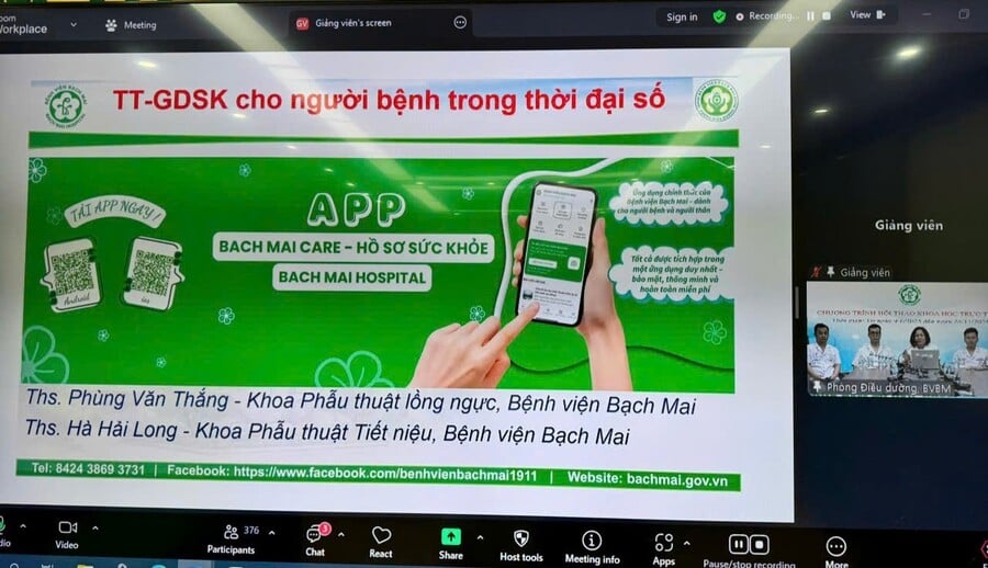 Chương trình thu hút đông đảo cán bộ y tế, điều dưỡng trong và ngoài Bệnh viện Bạch Mai tham gia.