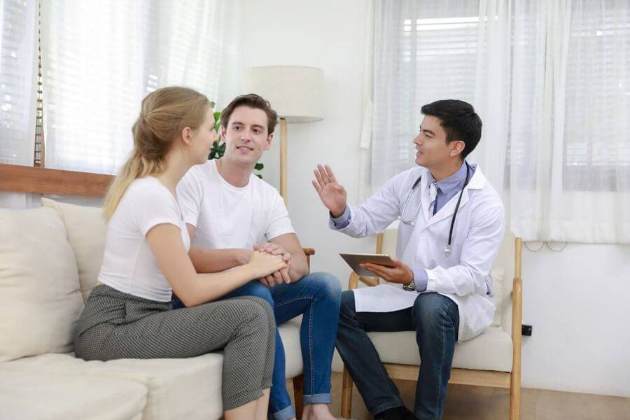 Khám sức khỏe trước hôn nhân để chuẩn bị tốt hơn cho một cuộc sống hôn nhân bền vững (Ảnh minh họa)     