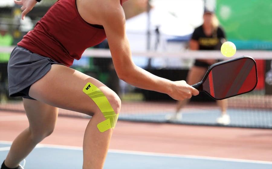 Nhiều rủi ro từ việc chơi các môn thể thao như pickleball không đúng cách (Ảnh minh hoạ)