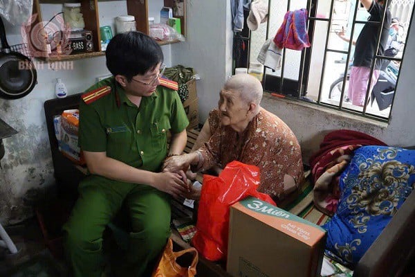 Gia Lai tổ chức công tác đền ơn đáp nghĩa bằng nhiều hoạt động thiết thực, ý nghĩa. Nguồn: Công an tỉnh Gia Lai