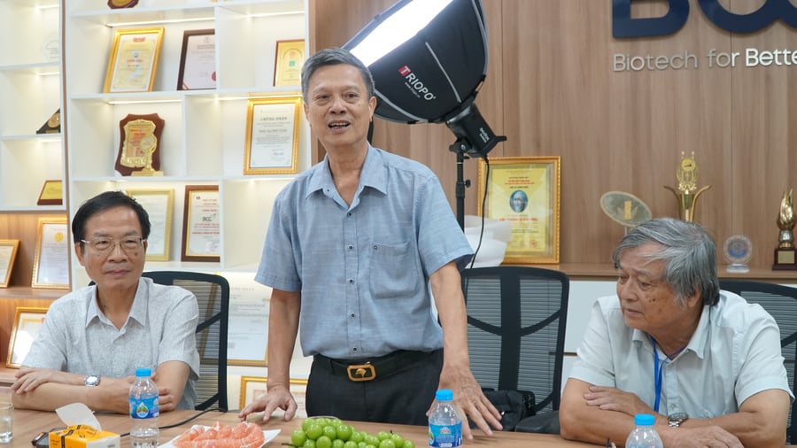Trưởng Ban Truyền thông Giáo dục Bùi Ngọc Minh phát biểu tổng kết Tọa đàm
