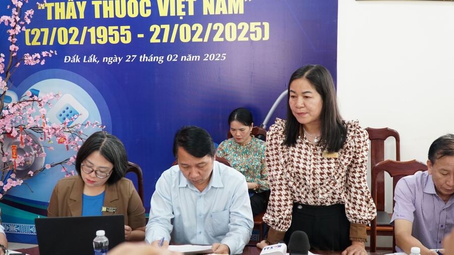 Đại diện Bệnh viện Đa khoa vùng Tây nguyên thông tin về vụ việc. Ảnh: Sở Y tế tỉnh Đắk Lắk