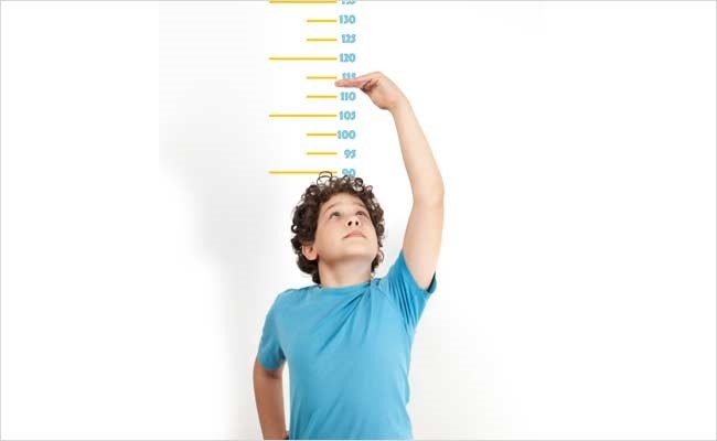 Dinh dưỡng, vận động và giấc ngủ chất lượng là yếu tố quan trọng giúp tăng trưởng chiều cao cho trẻ