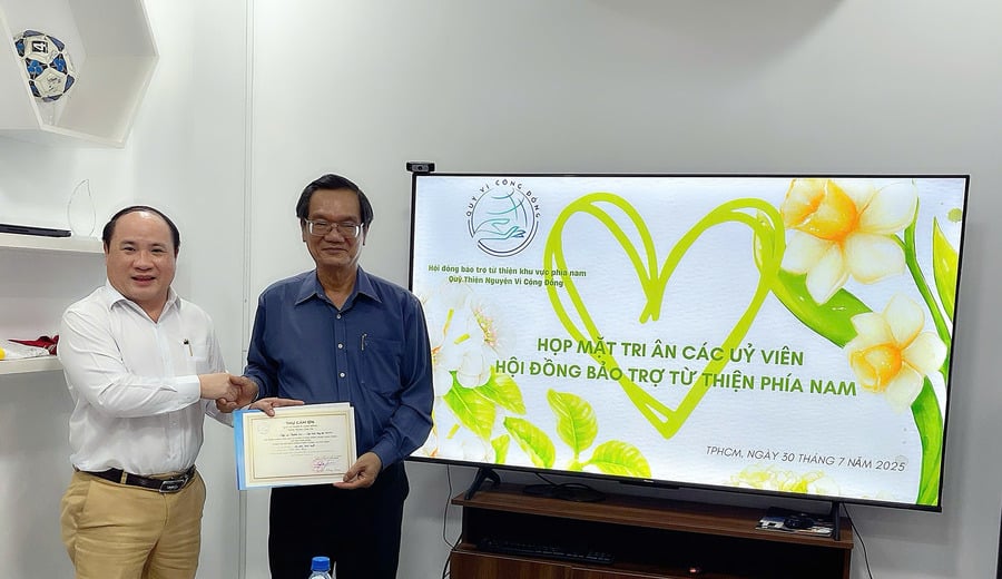  Tri ân sâu sắc đến Nhà báo Lê Thành Đại – Chủ tịch Hiệp hội Yến Sào Việt Nam, Chủ tịch Hội đồng tư vấn Văn phòng đại diện Trung ương Hội Giáo dục Chăm sóc Sức khỏe Cộng đồng Việt Nam tại TP.HCM, Nguyên Phó Ban Quản lý Khu Công nghệ cao – UBND TP.HCM