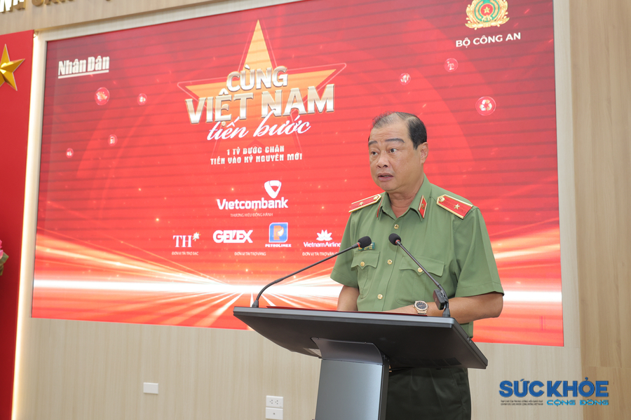 Thiếu tướng Lê Hồng Hiệp, Phó Cục trưởng Cục Công tác chính trị (Bộ Công an) chia sẻ về sự kiện “Cùng Việt Nam tiến bước”