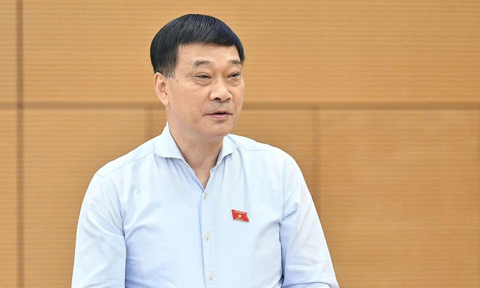 Ông Vũ Hồng Thanh - Phó Chủ tịch Quốc hội phát biểu tại phiên họp của Ban Thường vụ Quốc hội