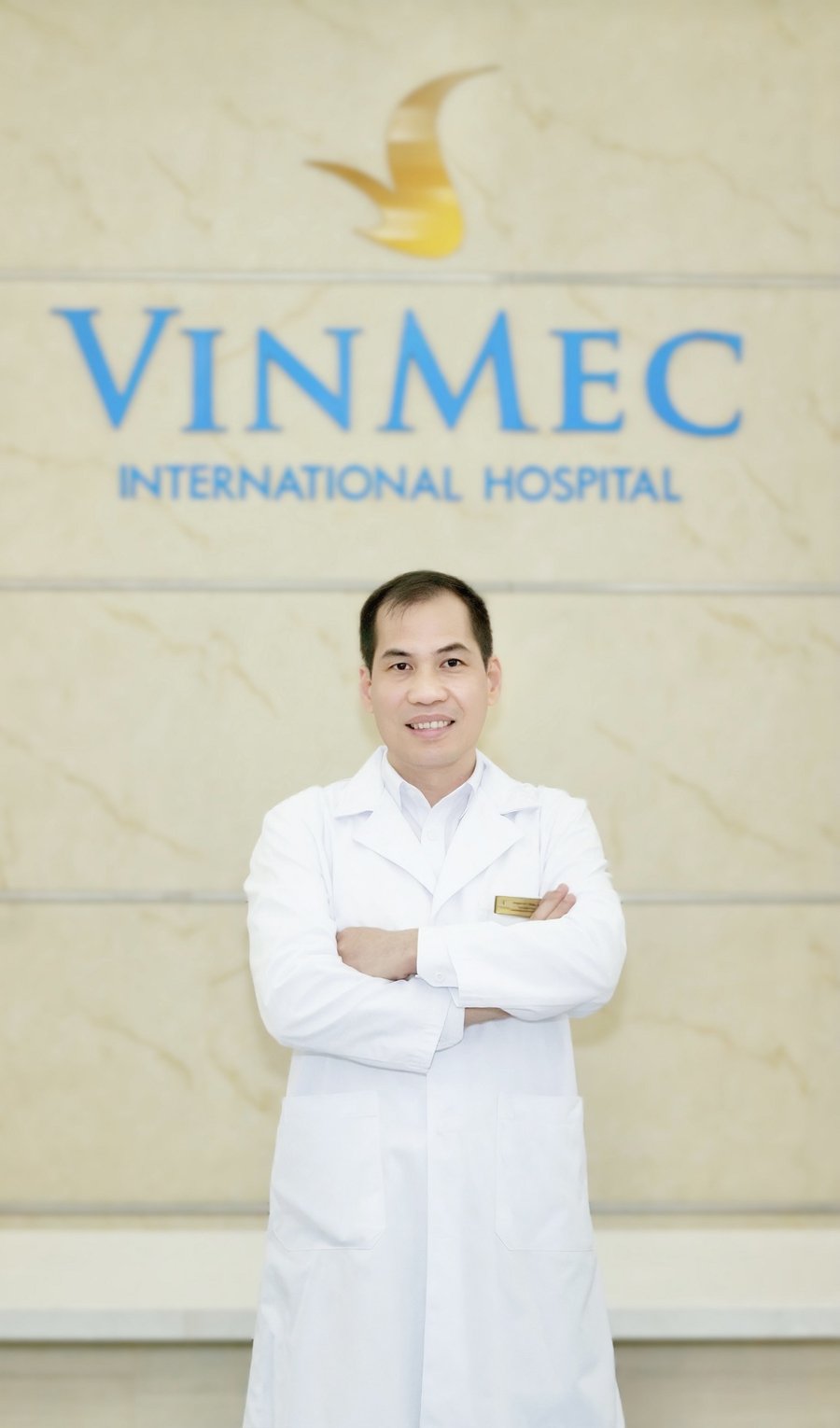 Thầy thuốc ưu tú, BSCKII Phạm Việt Hùng