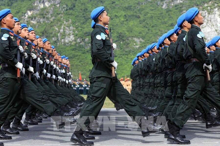 Khối nam sĩ quan Cảnh sát Gìn giữ hoà bình Liên hợp quốc. Ảnh: Tuấn Anh - TTXVN