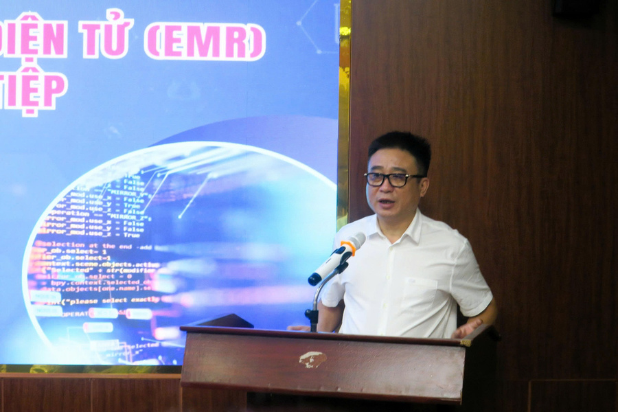 TS.BS. Đỗ Mạnh Thắng, Giám đốc Bệnh viện Hữu nghị Việt Tiệp phát biểu tại buổi Lễ (Ảnh CTT TP. Hải Phòng)