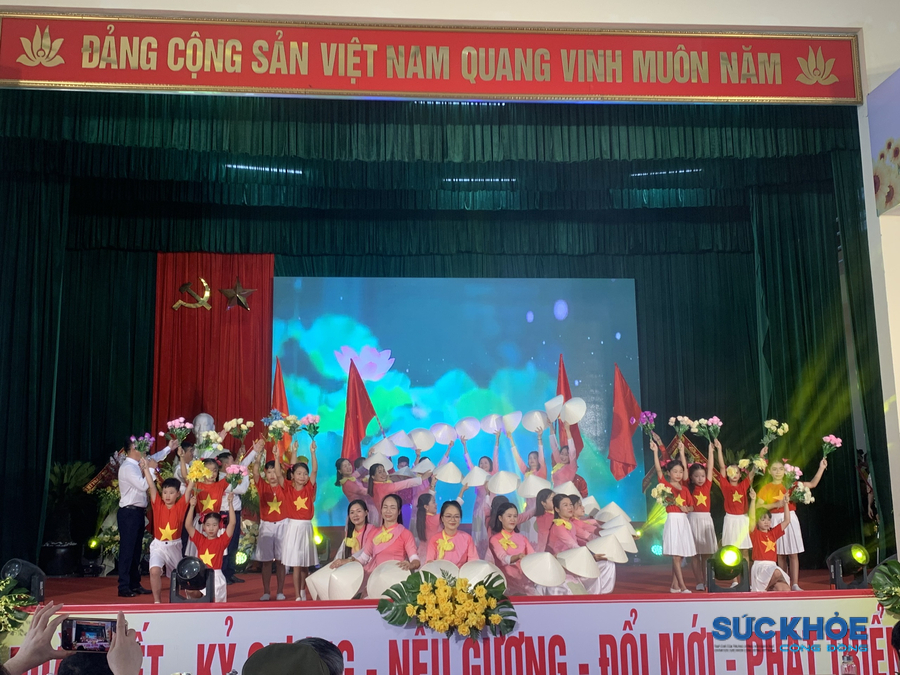 Tiết mục văn nghệ đặc sắc tại Đại hội