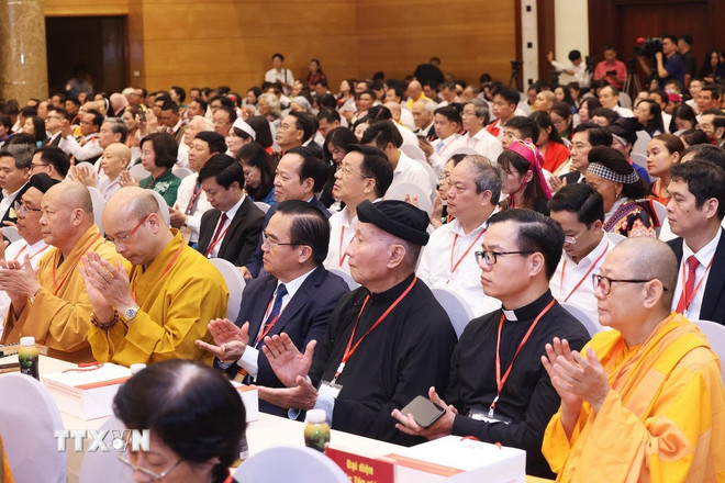 Đại biểu tiêu biểu, đại diện các tầng lớp nhân dân dự hội nghị (Ảnh: Lâm Khánh/TTXVN)
