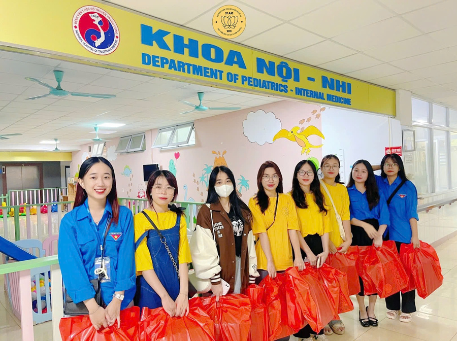 Hành trình dài với những thành công rực rỡ của Trung thu. (Ảnh: Đội SVTN Nghệ An tại AJC)
