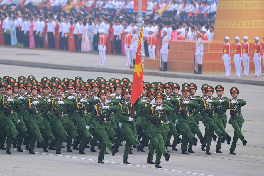Khối nam sĩ quan Cảnh sát nhân dân (Ảnh: VGP/Nhật Bắc)