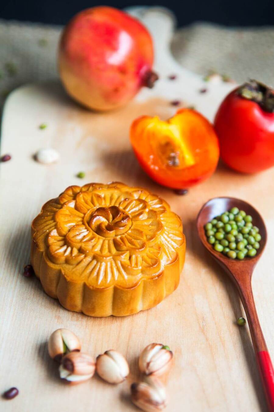 Lựa chọn các loại bánh trung thu healthy (Ảnh minh hoạ)  