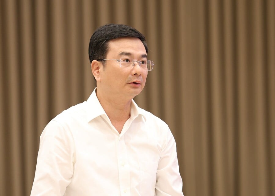 Phó Thống đốc Ngân hàng Nhà nước Phạm Thanh Hà trả lời câu hỏi của phóng viên về kinh doanh vàng (Ảnh: VGP)