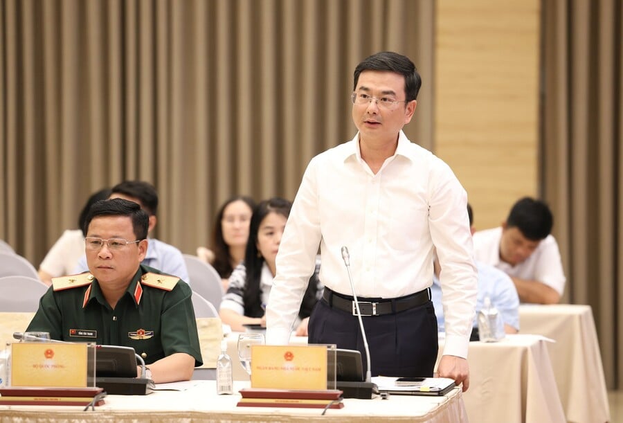 Phó Thống đốc NHNN Phạm Thanh Hà thông tin về định hướng chính sách tiền tệ tín dụng nhằm đạt được mục tiêu kiểm soát lạm phát, ổn định tế vĩ mô từ nay đến cuối năm (Ảnh: VGP)