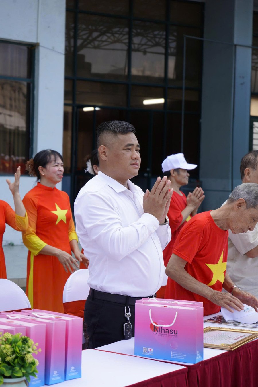 DS Trần Mạnh Đức – Chủ tịch HĐQT HBL Group tham dự Ngày hội Sức khỏe Người cao tuổi Việt Nam 2025