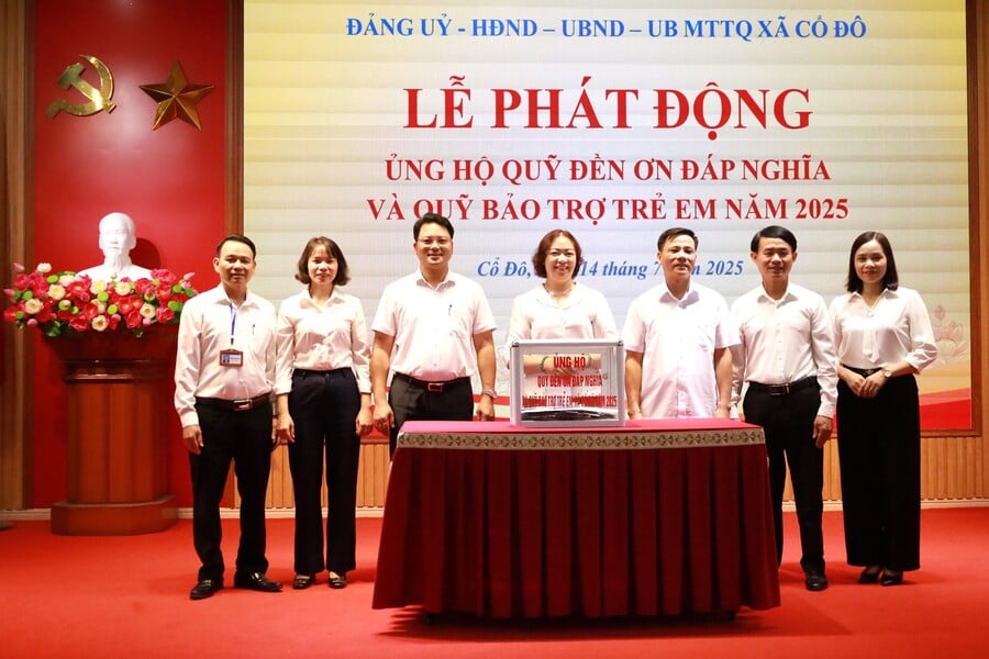 Lễ phát động ủng hộ Quỹ Đền ơn đáp nghĩa năm 2025 tại xã Cổ Đô, TP. Hà Nội - Ảnh: Thành ủy Hà Nội