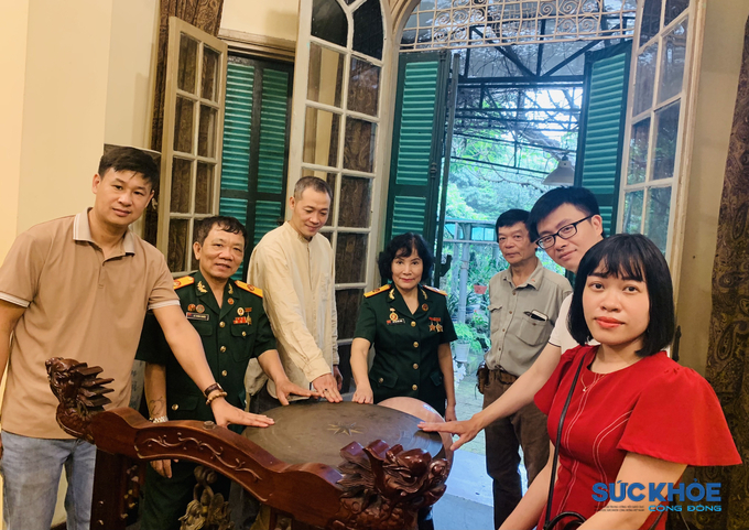 Trống đồng Đông Sơn với hình ảnh ý nghĩa hai bên