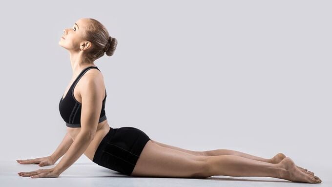 bai-tap-yoga-chua-dau-lung1