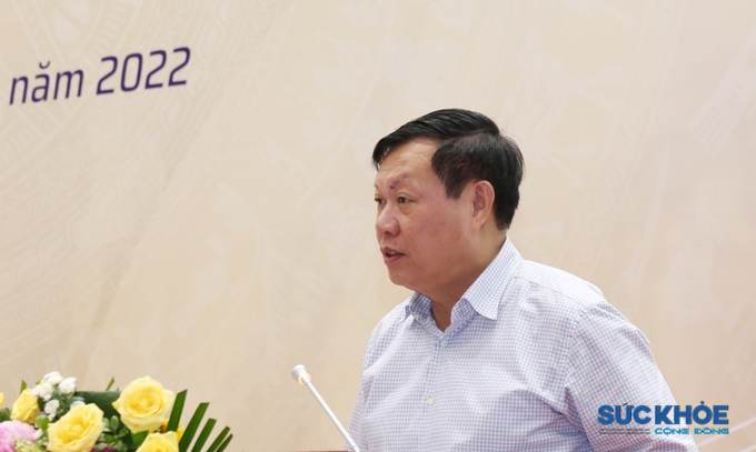 Thứ trưởng Bộ Y tế Đỗ Xuân Tuyên phát biểu tại hội thảo