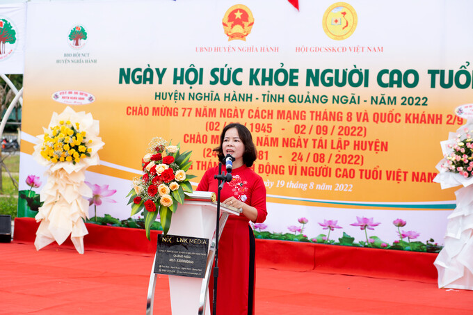 Anh 8