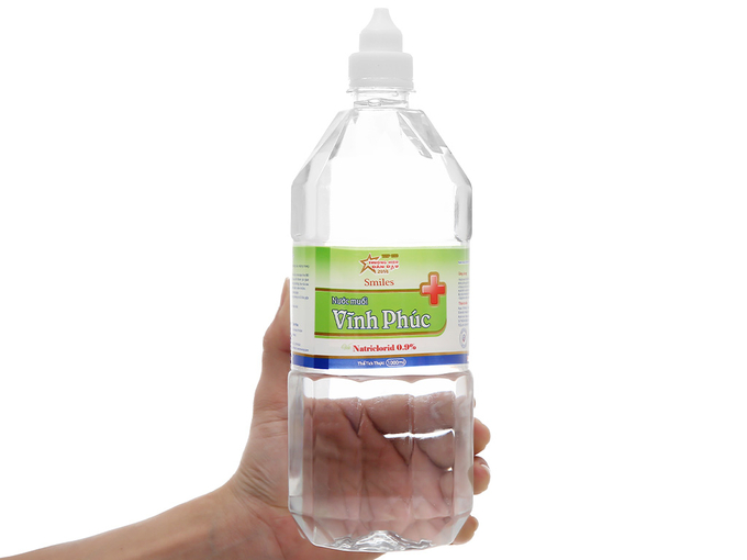 nuoc-muoi-sinh-ly-vinh-phuc-nacl-0-9-chai-1