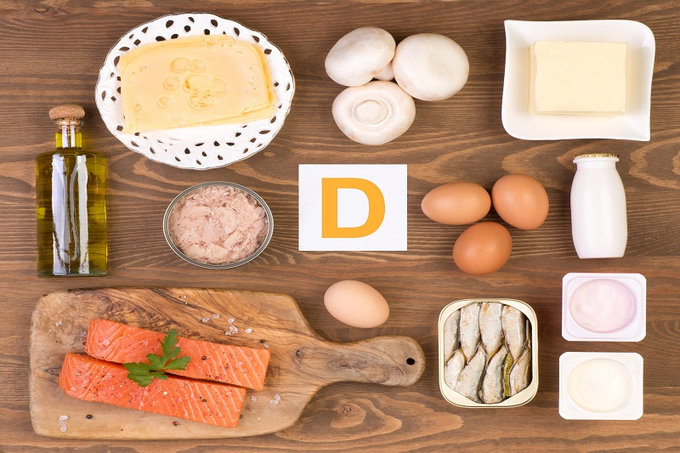 Cá béo, trứng, phô mai, sữa,… đều là những thực phẩm giàu vitamin D