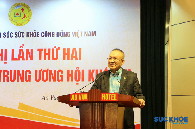 Ông Nguyễn Mạnh Thản - Phó Chủ tịch Hội phát biểu tại Hội nghị