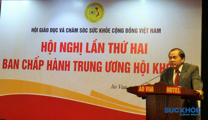 LS.TS.Vũ Quy - Nguyên Trợ lý Chủ tịch nước phát biểu tại Hội nghị