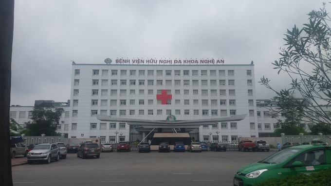 Bệnh viện Hữu nghị Đa khoa Nghệ An vướng nhiều lùm xùm.