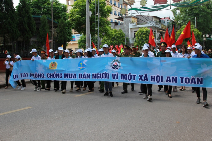 tham_gia_mít_tinh-17_31_47_202