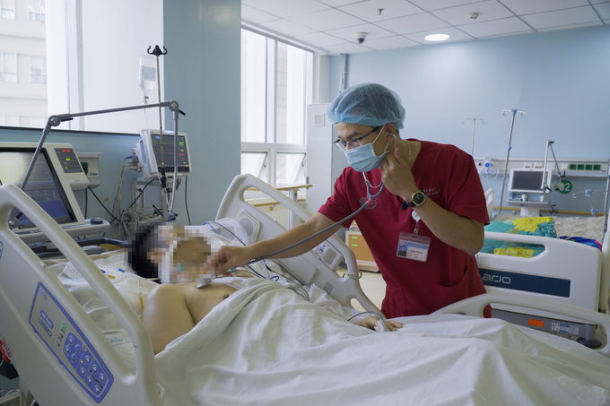 Sau khi mổ bệnh nhân được chăm sóc đặc biệt tại Khoa Hồi sức ngoại