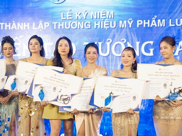 anh 4