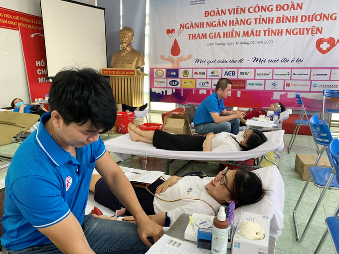 Công đoàn viên tham gia HMTN tại Ngân hàng Nhà nước Việt Nam - Chi nhánh Bình Dương