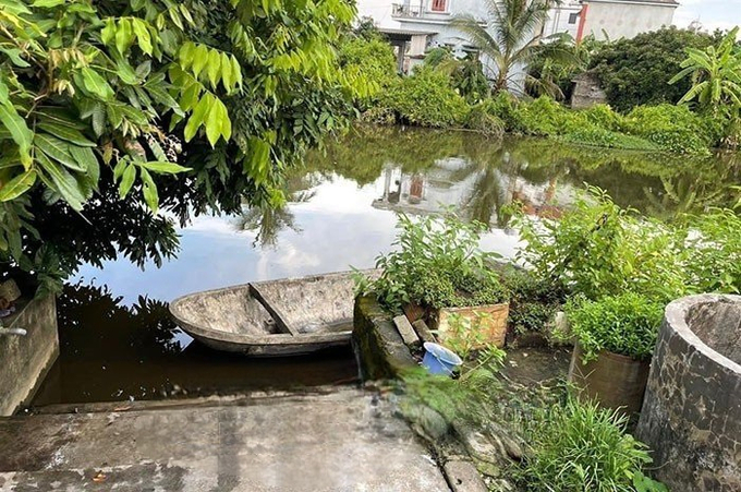 Khu vực cầu ao cháu H. bị đuối nước. Ảnh: Báo Hải Dương