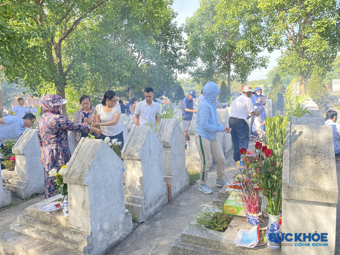 Máu đào và sự hy sinh của các Anh hùng liệt sĩ trên cả nước nói chung và Anh hùng liệt sĩ tỉnh Thanh Hóa nói riêng đã tô thắm lá cờ cách mạng vẻ vang của Đảng, để đất nước ta nở hoa độc lập, kết trái tự do. Mọi công dân trên đất nước Việt Nam sẽ đời đời biết ơn sự hy sinh, cống hiến to lớn đó.