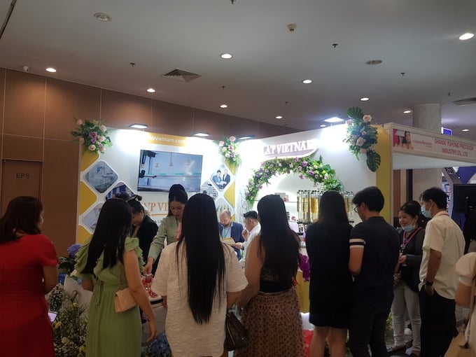 Sản phẩm thu hút sự quan tâm đông đảo của khách hàng 