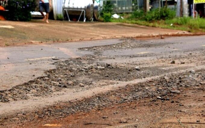 Tuyến đường Tỉnh lộ 1 tại Km25+100 - Km25+950 xã quảng Tâm, huyện Tuy Đức. Ảnh: T. Quỳnh (Văn phòng thường trực Ban chỉ đạo quốc gia về phòng chống thiên tai)