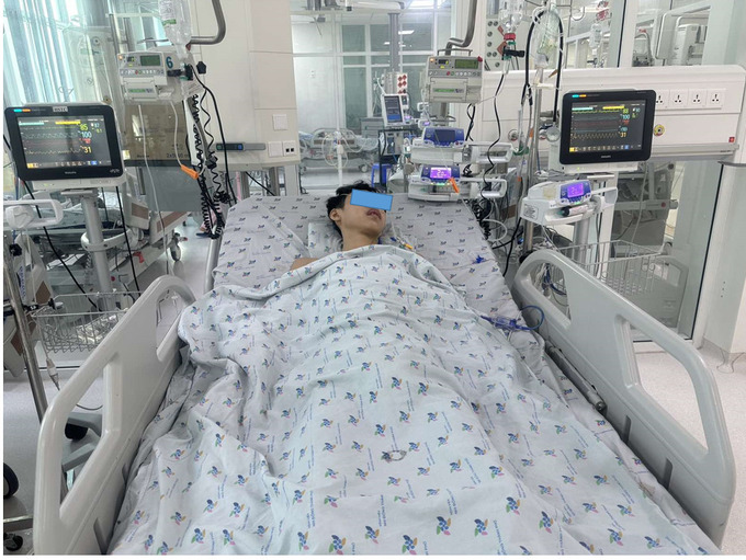 viem-co-tim-ecmo2