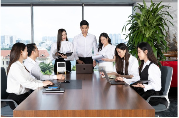 Các chuyên gia tại Job3s luôn nỗ lực để mang đến sản phẩm tốt nhất  