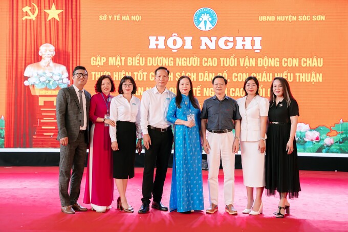 Anh 1