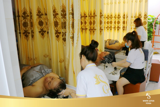 Liêu Thị Bích Liên truyền cảm hứng đến nhân viên, luôn tận tâm với nghề