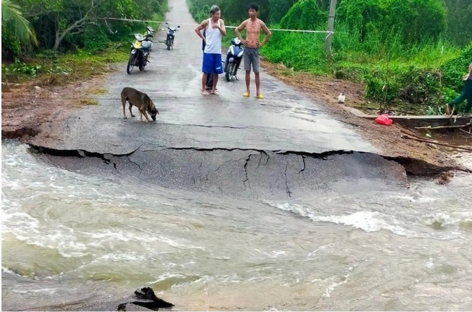 Mưa lũ gây sập cầu, cống, giao thông chia cắt tại huyện Đồng Phú. Ảnh: Văn phòng thường trực Ban chỉ đạo quốc gia về phòng chống thiên tai
