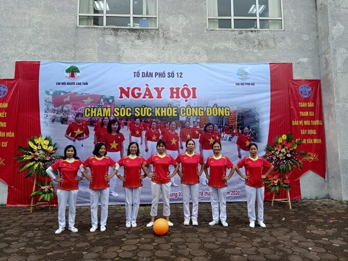 Cô Hường luôn mong muốn mang đến những hoạt động vui, khỏe, có ích cho NCT tham gia