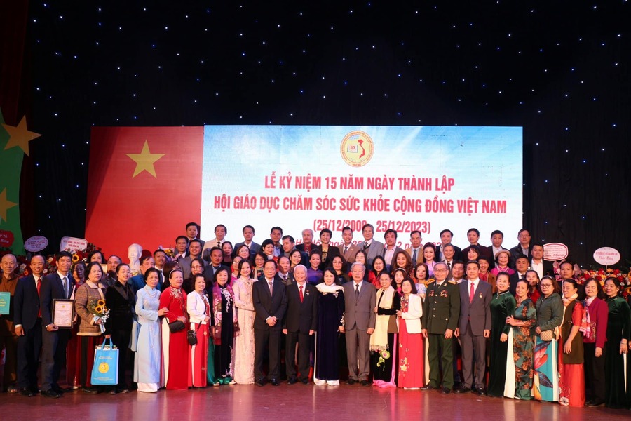 Anh 1