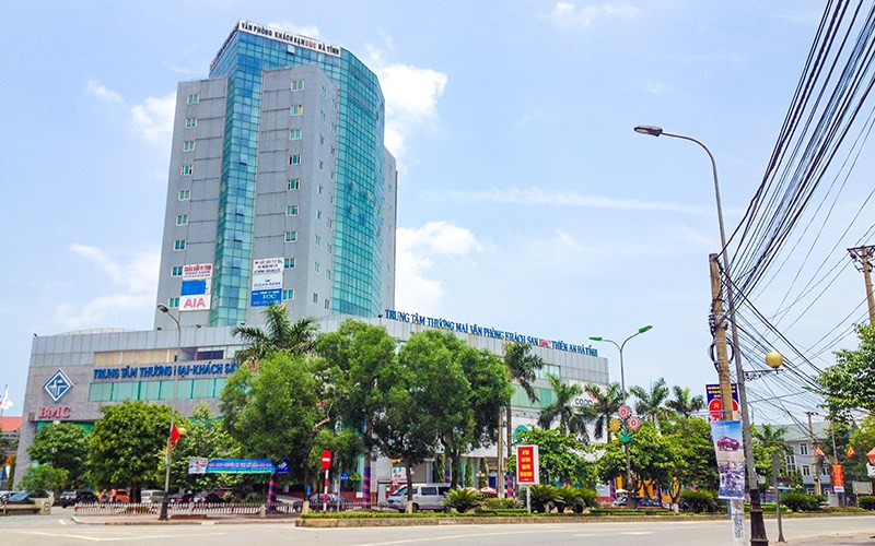 khach-san-bmc-plaza-10