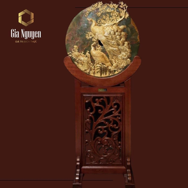 Các tác phẩm của Nghệ nhân Quốc gia Nguyễn Đình Phúc - Thương hiệu Gia Nguyễn được làm từ các kim loại, đá quý và 100% làm bằng thủ công