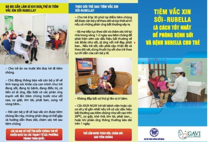 Cần chủ động đưa con nhỏ di tiêm chủng bệnh sởi ( Ảnh: Dự án TCMR)
