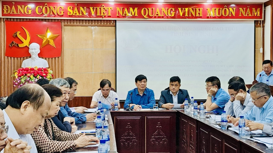 Anh 1